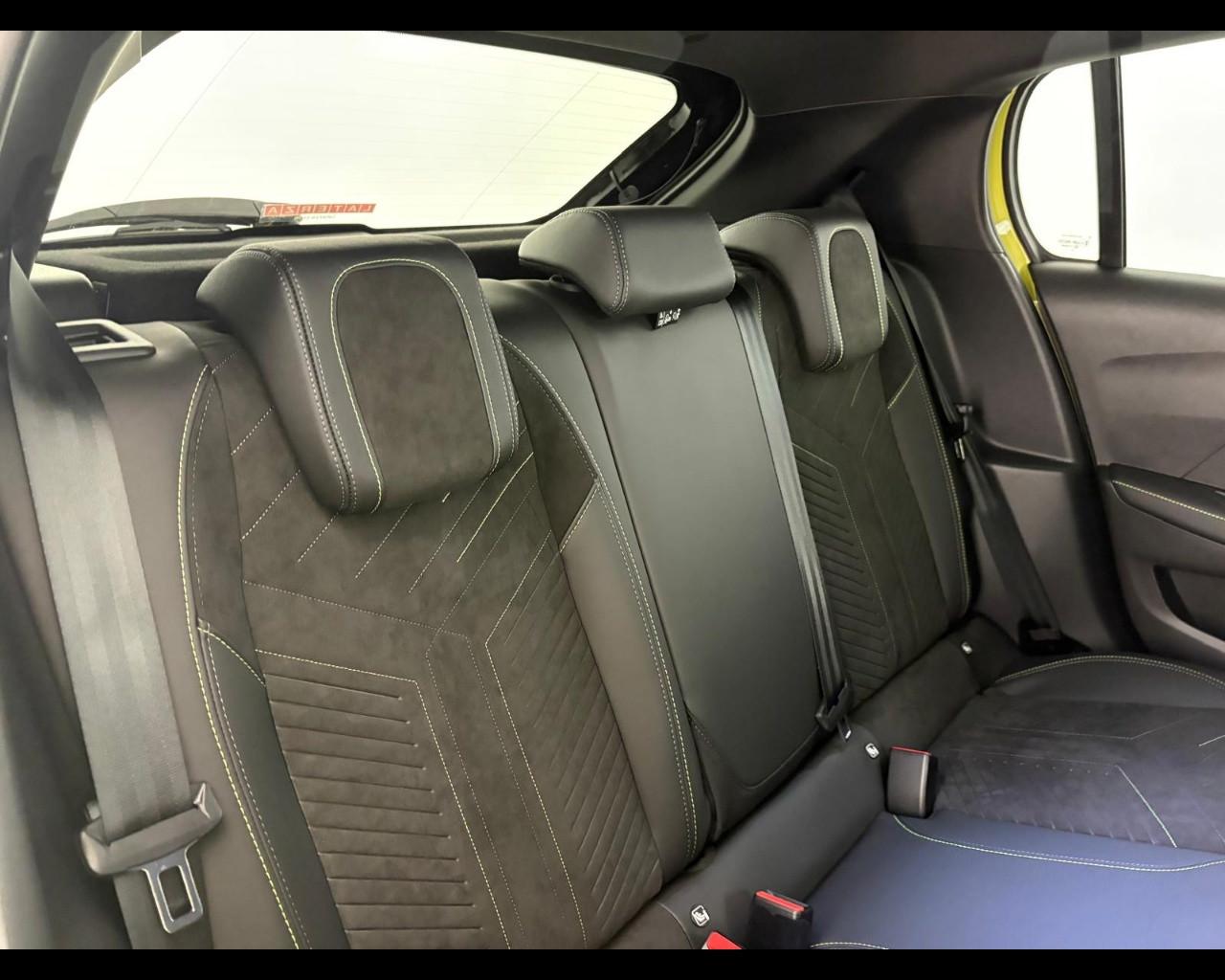 PEUGEOT 208 1.2 hybrid GT 145cv e-dcs 6