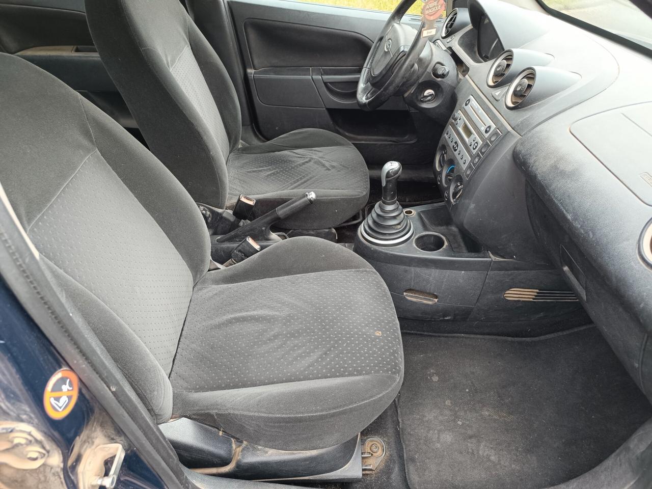 Ford Fiesta 1.4 TDCi 5p. Ghia