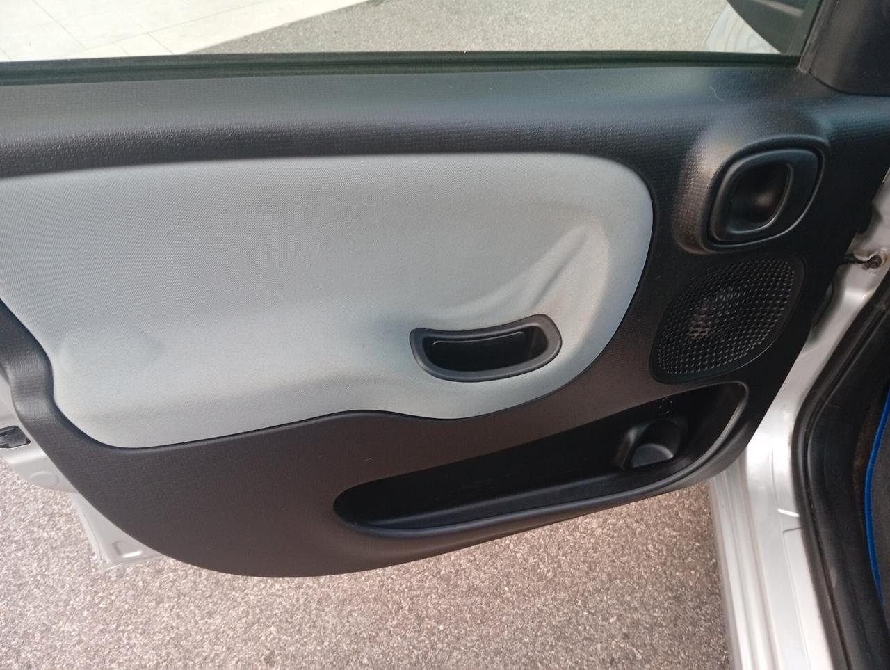 Fiat Panda 1.2 Lounge NEOPATENTATI OK