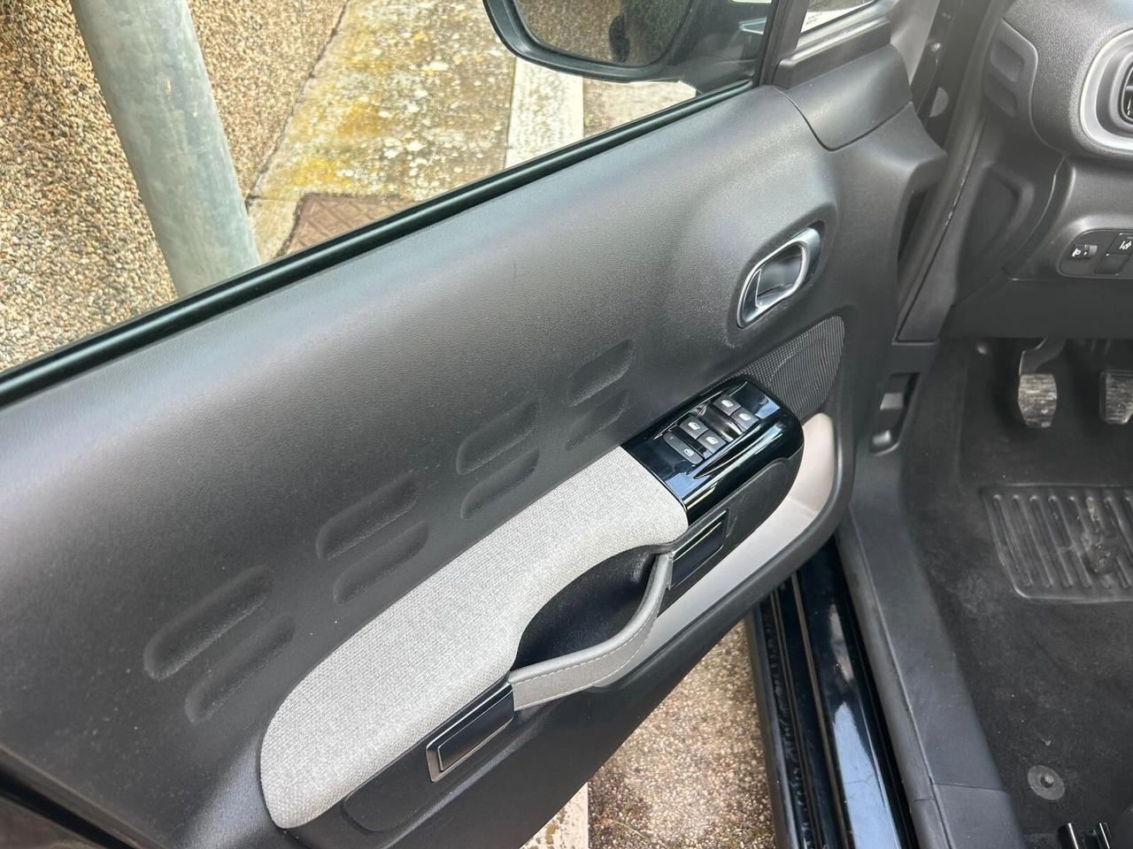 Citroen C3 1.6 BlueHDi 75 Cv SHINE-2017