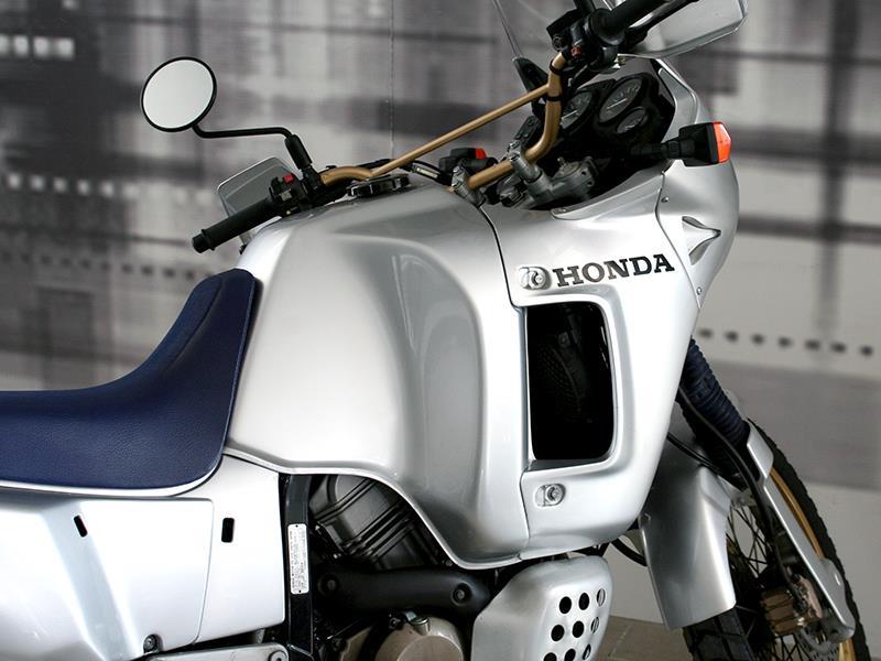 Honda Africa Twin 750 XRV