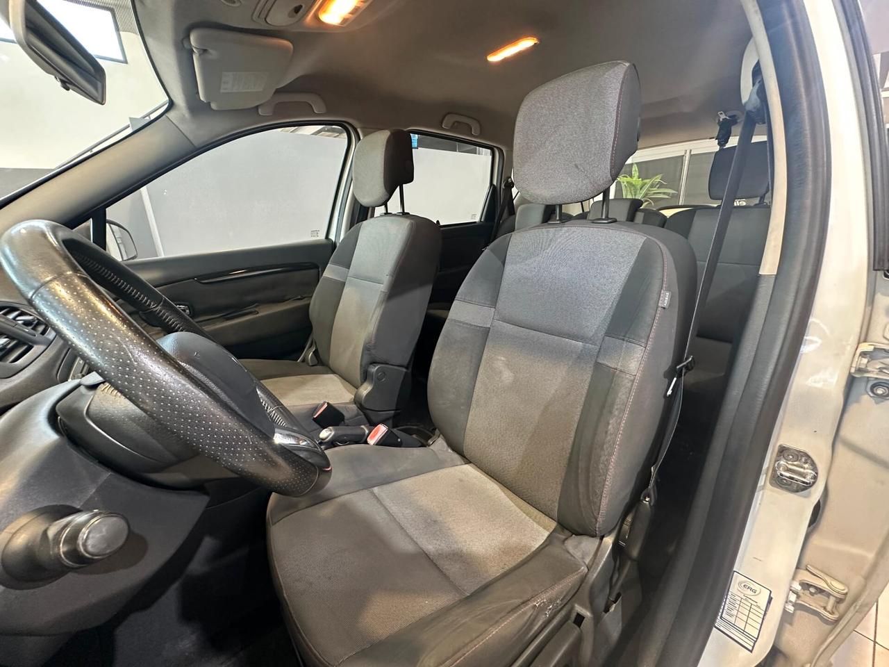 Renault Scenic Scénic 1.5 dCi 110CV EDC