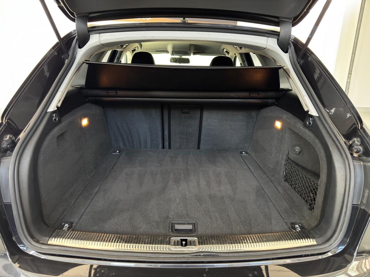 Audi A4 Avant 3.0 V6 TDI F.AP. qu. S tr. Amb.