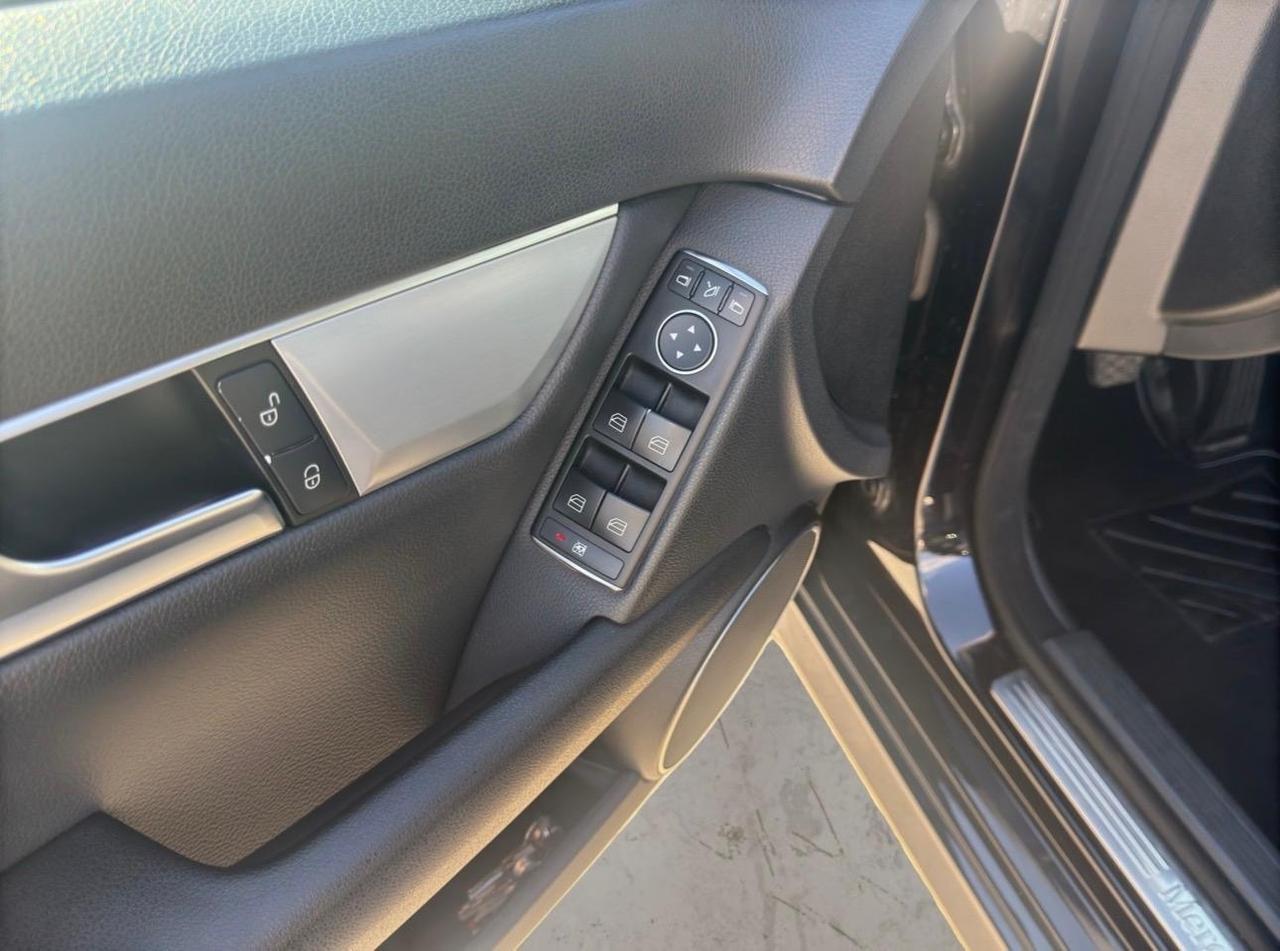 Mercedes-benz C 220 CDI S.W. 170 Cv Avantgarde 2011