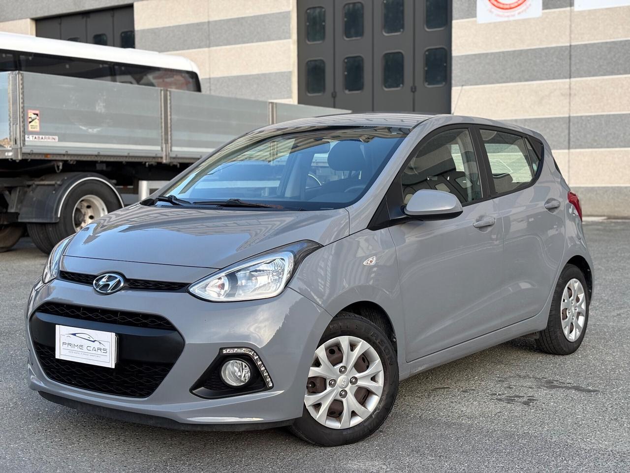HYUNDAI i10 1.0 BENZINA 5 PORTE PERFETTA 5 POSTI NEOPATENTATI