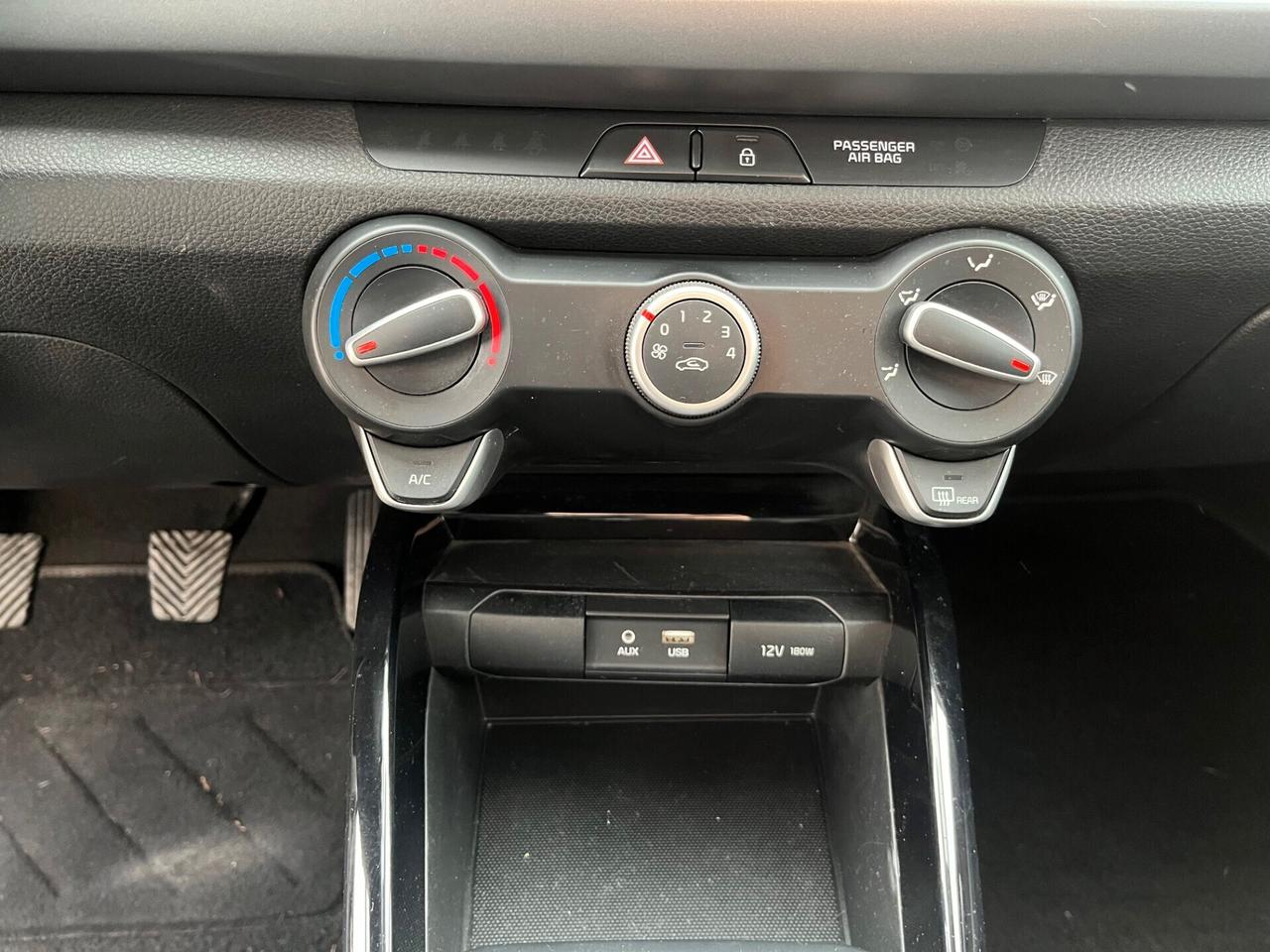 Kia Rio 1.2 mpi eco Gpl 82cv TELPDC/CLIMA ADATTA NEOPAT.
