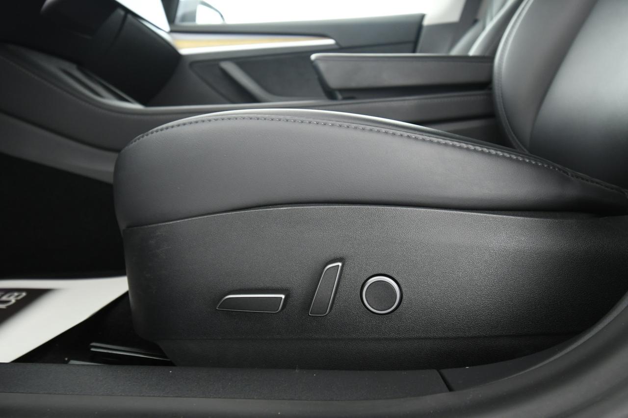 TESLA Model 3 Long Range Dual Motor awd ACC+PELLE+CAMERA+FULL LED
