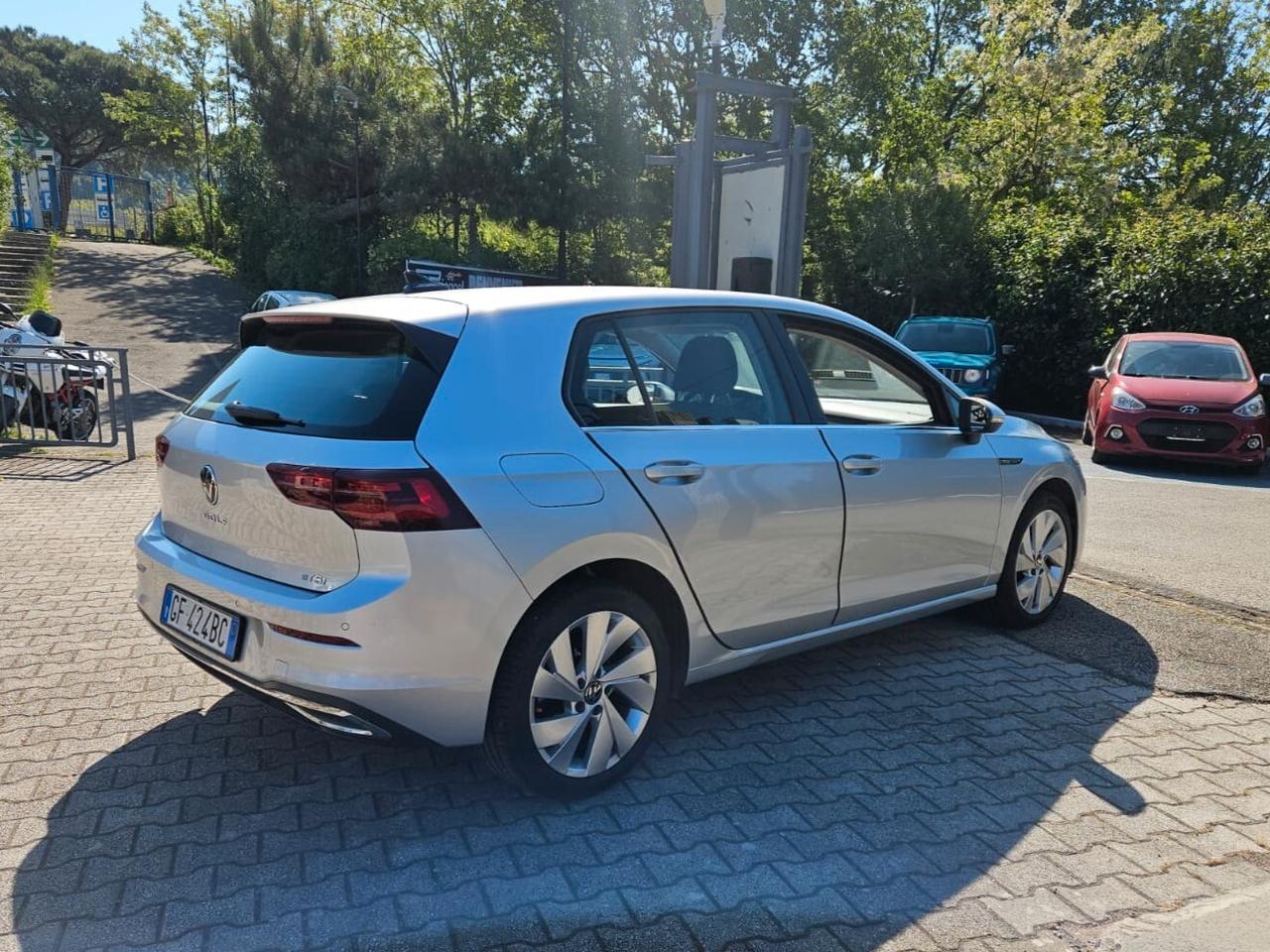 Volkswagen Golf 1.5 eTSI 130 CV EVO ACT DSG Style