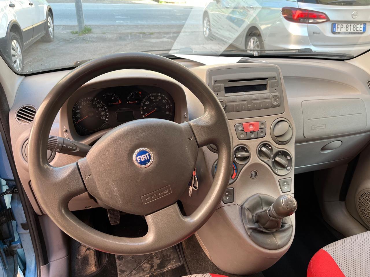 Fiat Panda 1.2 benzina- 4x4- 5 posti