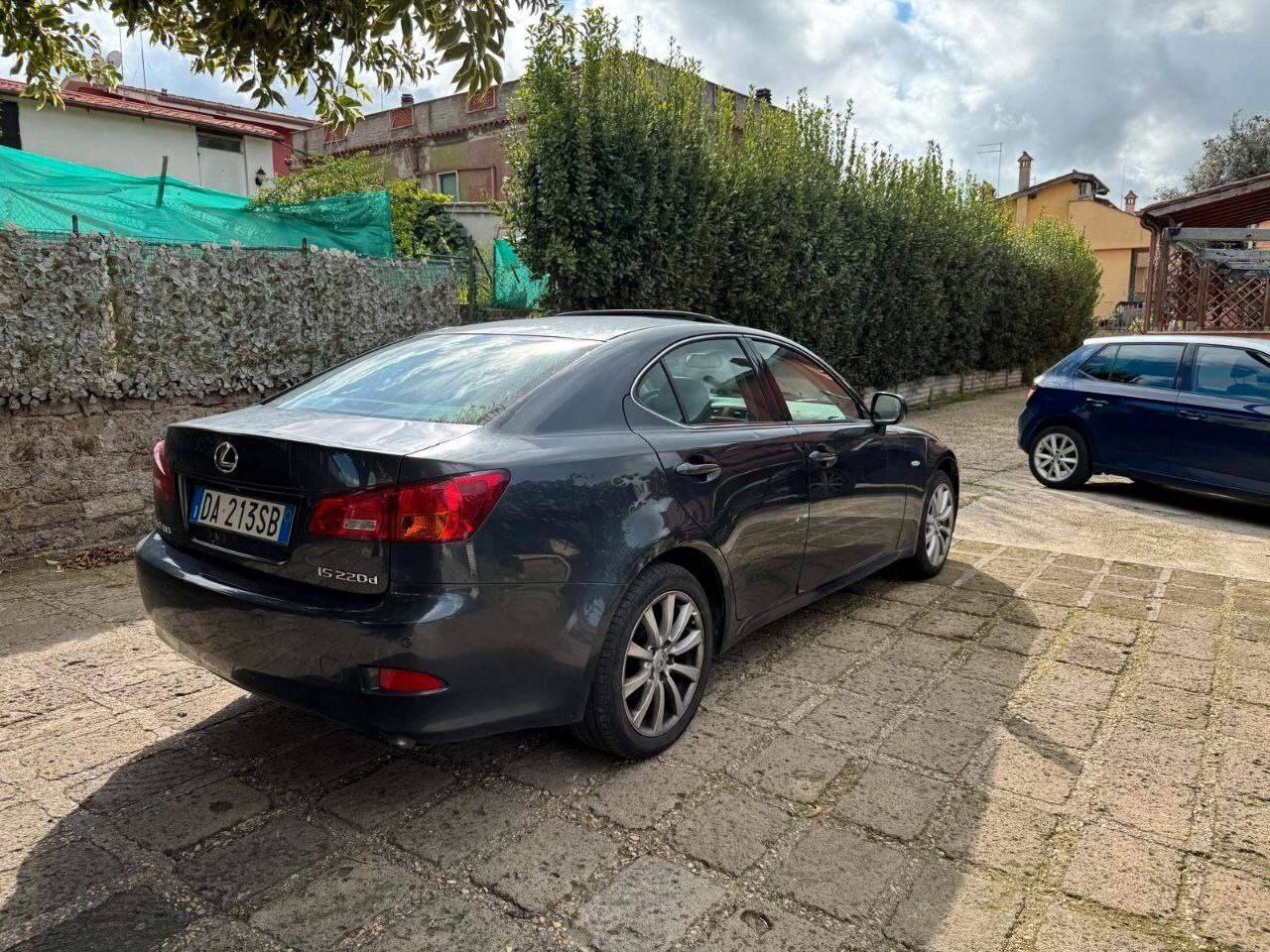 Lexus IS 220d Luxury