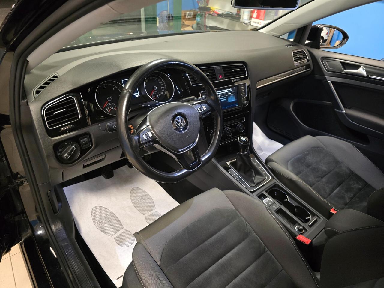 Volkswagen Golf 1.6 TDI 110 CV 5p. Highline BlueMotion Technology