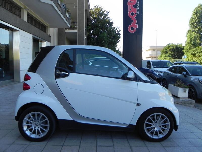 Smart ForTwo 1000 52 kW coupé passion
