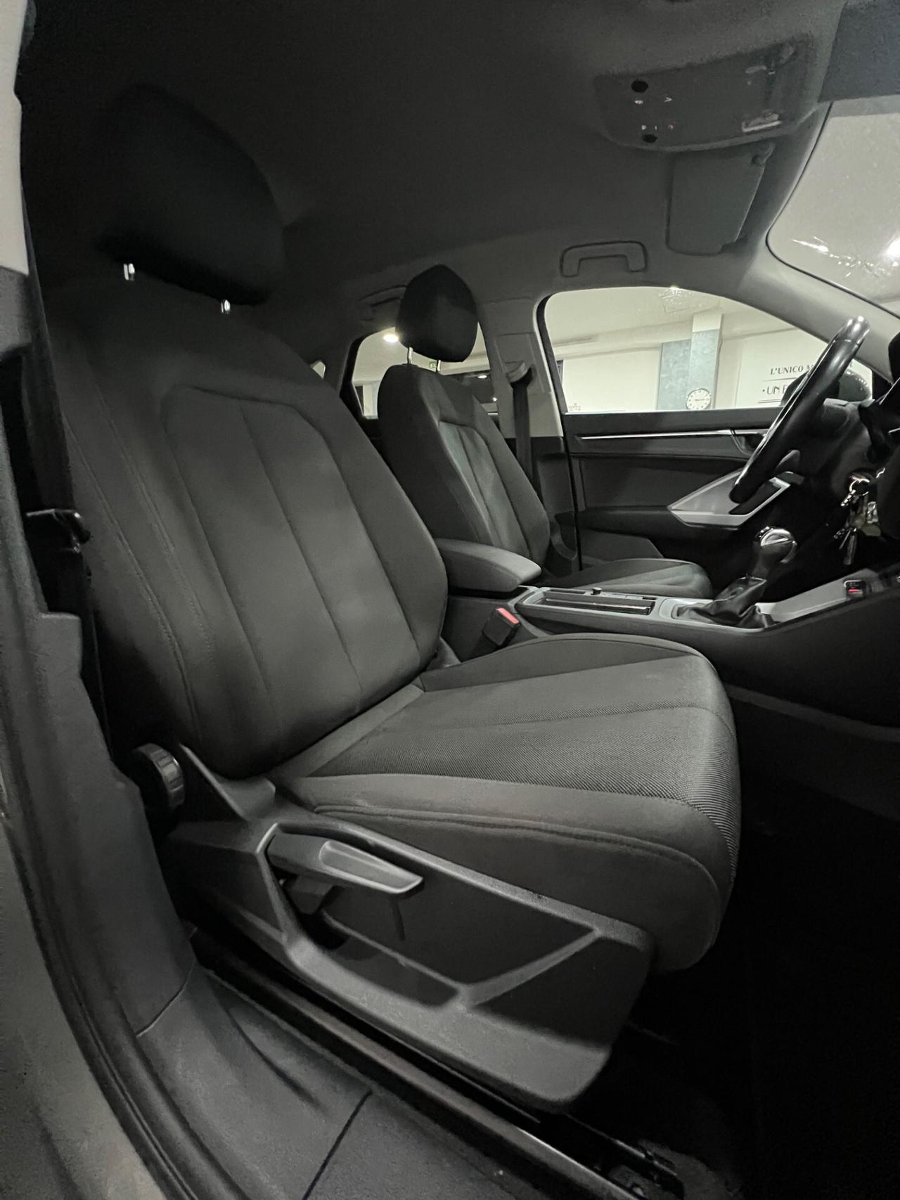 Audi Q3 SPB 45 1.4 TFSI STronic E-Hybrid Business 245 cv