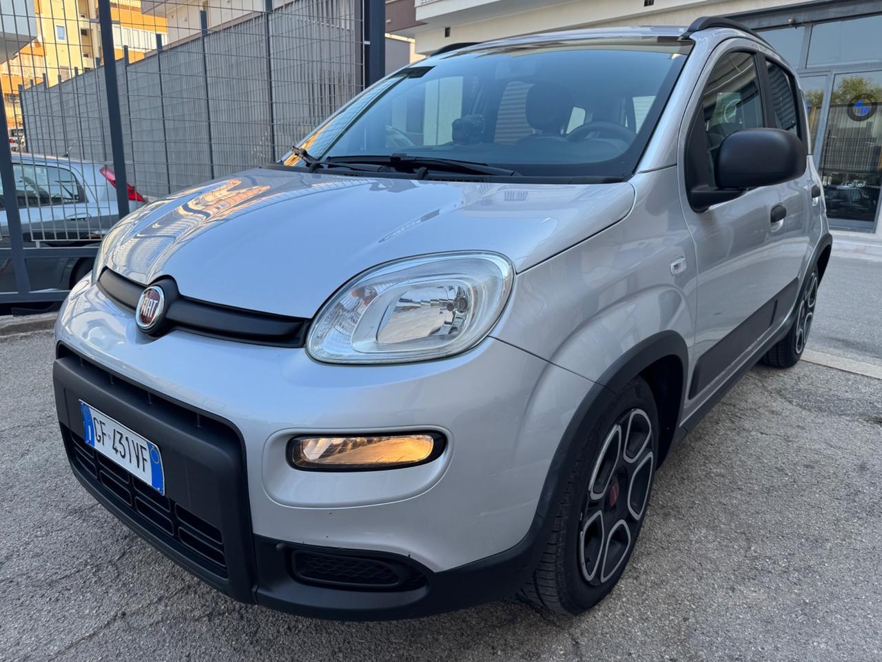Fiat Panda 1.0 FireFly S&S Hybrid City Cross