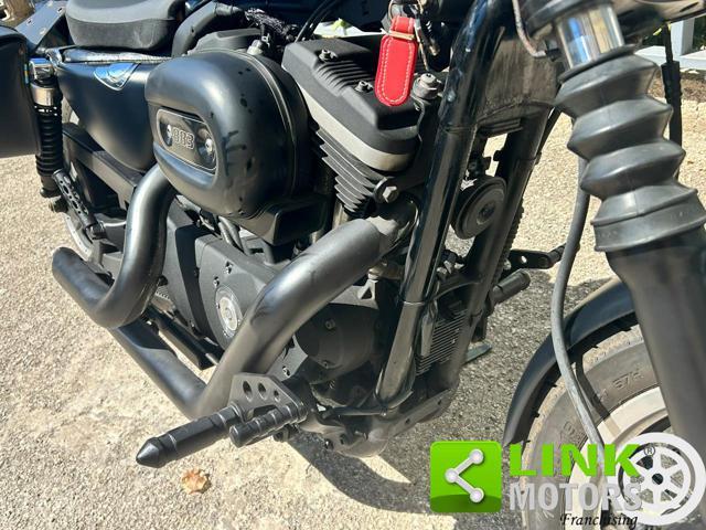 HARLEY-DAVIDSON 883 Sportster R XL