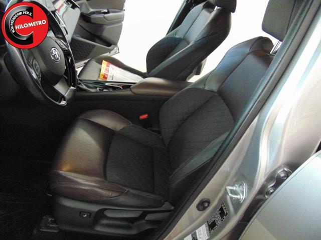 TOYOTA C-HR 1.8 Hybrid E-CVT Lounge