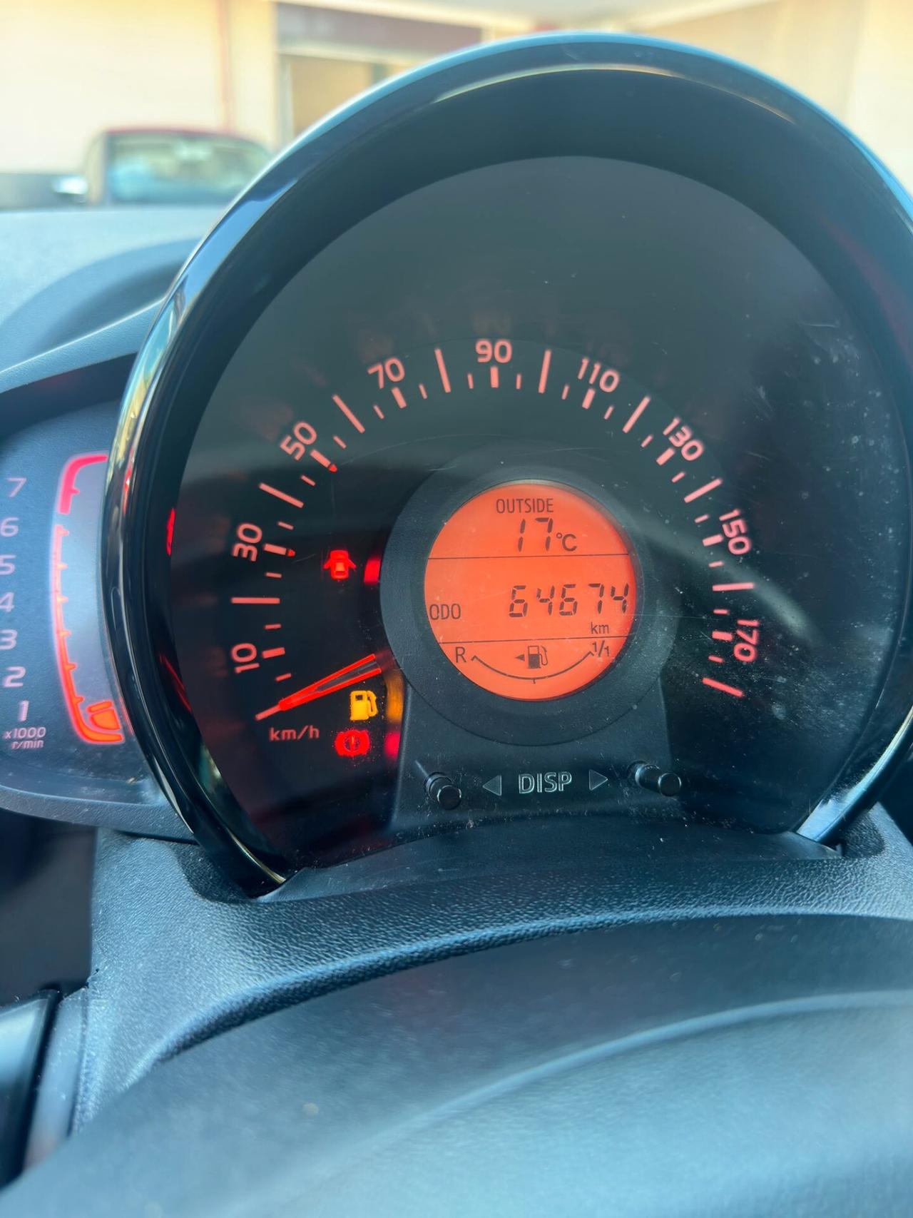 Toyota Aygo 1.0 VVT-i 69 CV 5 porte x-cite