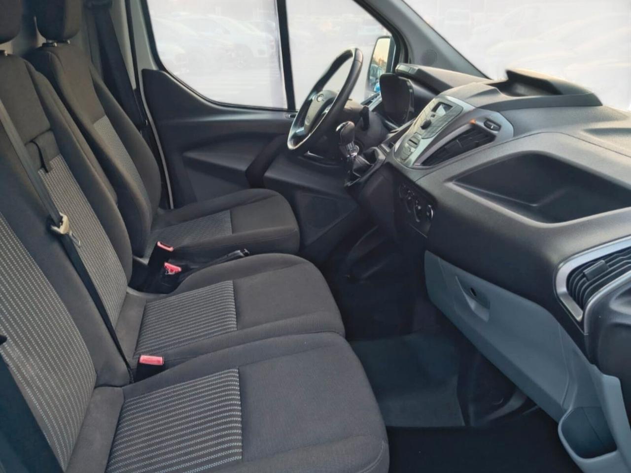 Ford Tourneo Custom 300 2.2 TDCi 100CV PC Trend