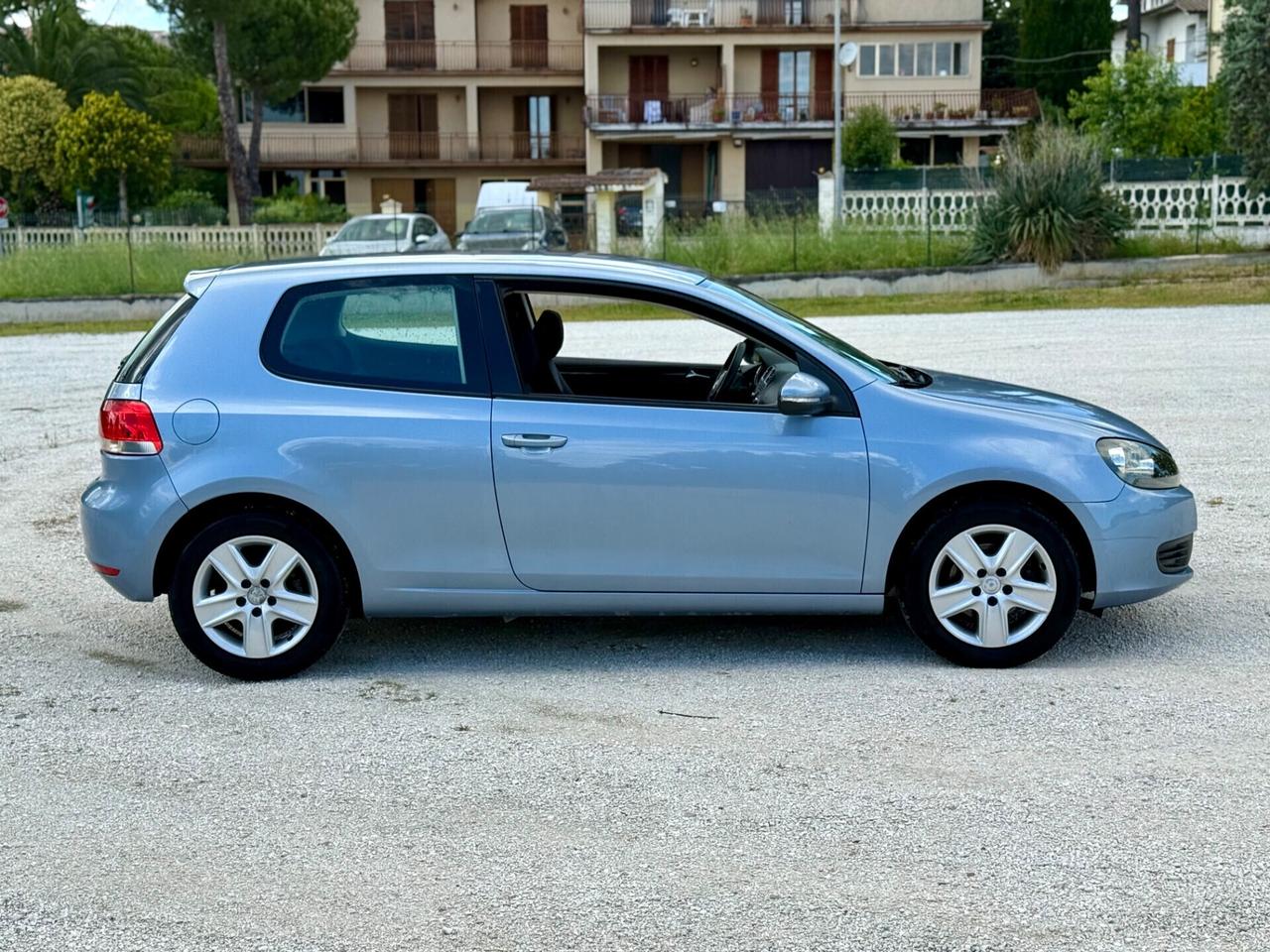 Volkswagen Golf 1.6 Euro5 NEOPATENTATI uniproprietà