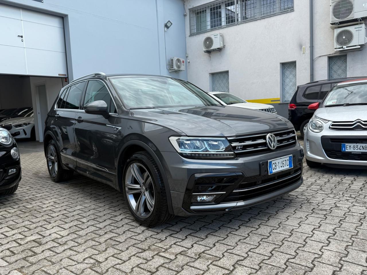 Volkswagen Tiguan 2.0 TDI 150 CV SCR DSG R-Line
