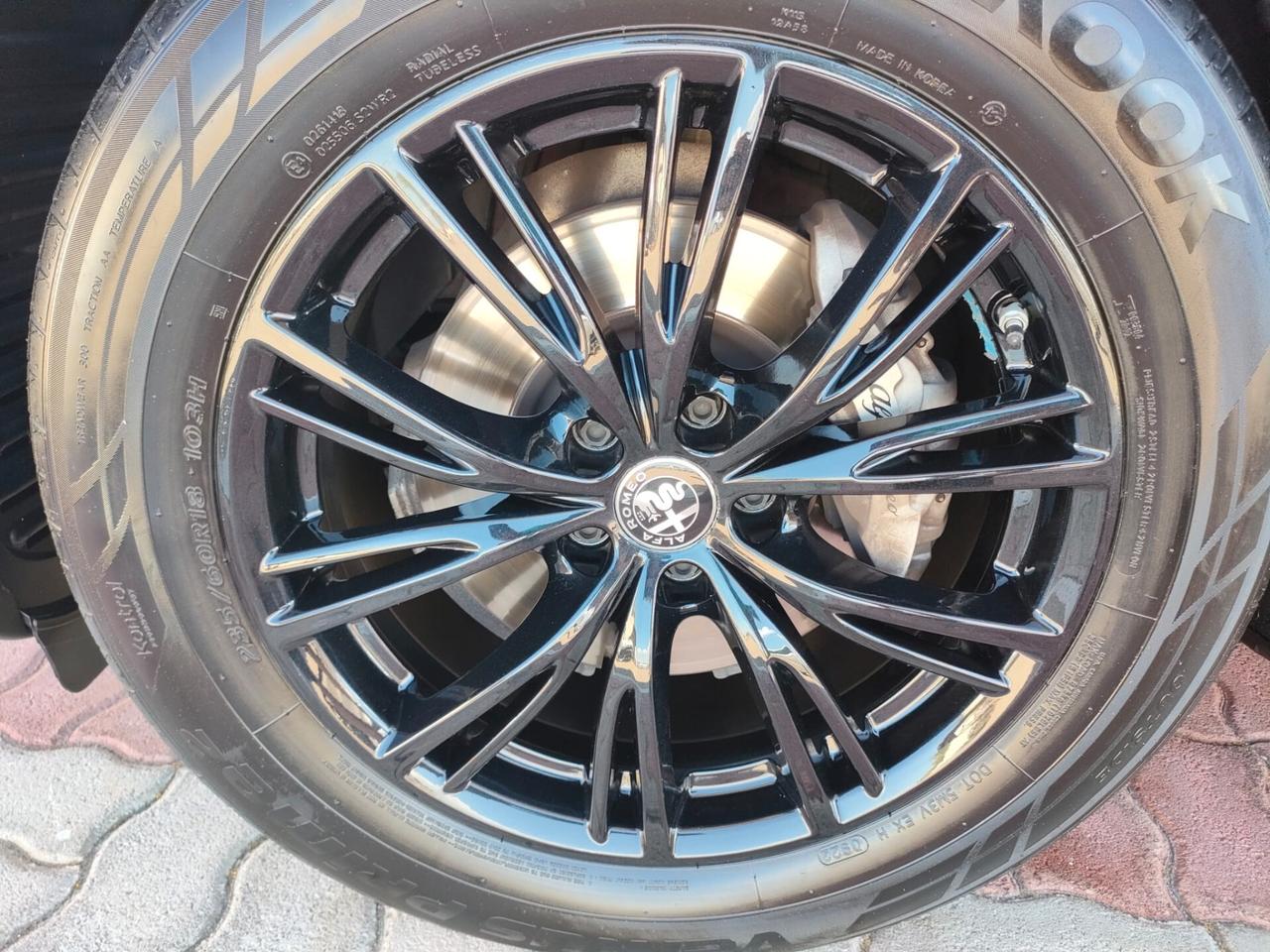 Alfa Romeo Stelvio 2.2 Turbodiesel 160 CV AT8 RWD Super Business