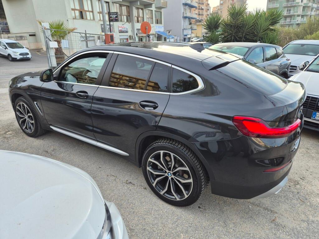 Bmw X4 x-Drive 20d 48V CERCHI 20 LED CAMERA