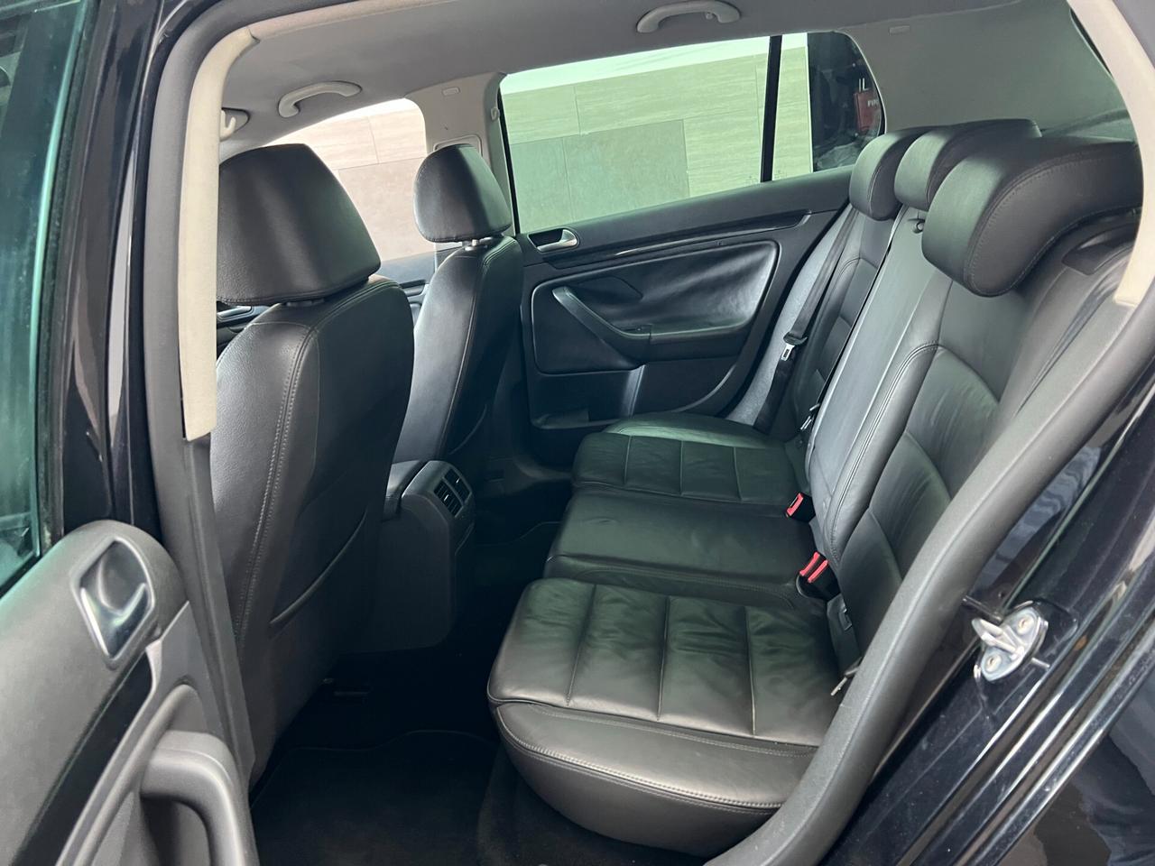 Volkswagen Golf 1.9 TDI DPF 5p. GT Sport