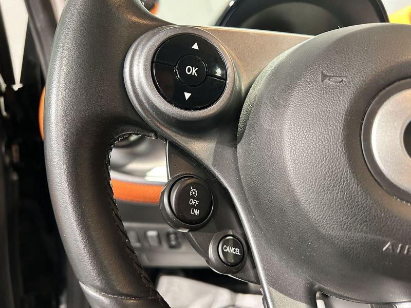 smart fortwo 0.9 90cv TURBO passion twinamic