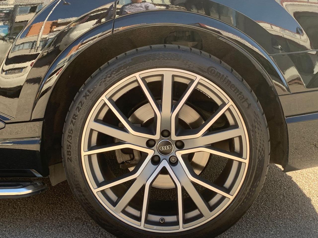 Audi Q7 3.0 50 TDI MHEV S Line