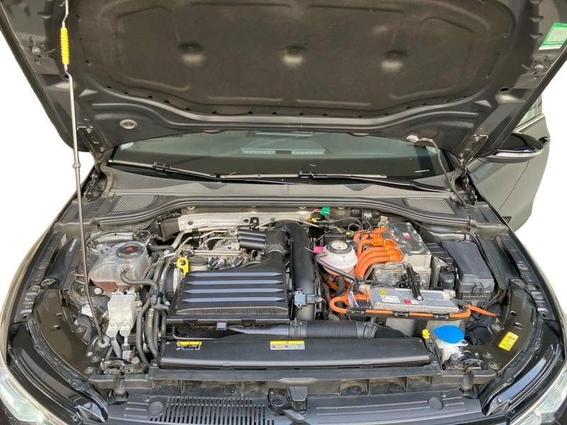 Volkswagen Golf 1.4 TSI eHYBRID 204 CV DSG Style