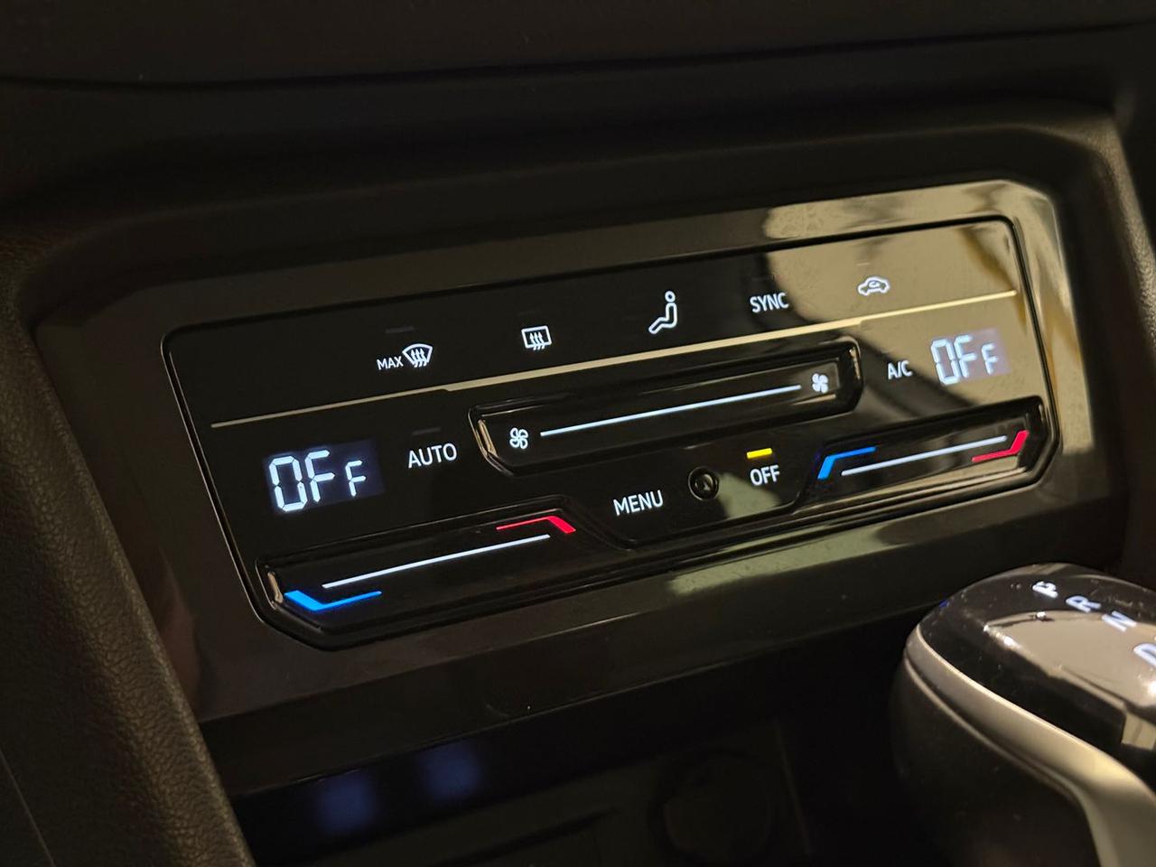 Volkswagen Tiguan Elegance 2.0 TDI #9922