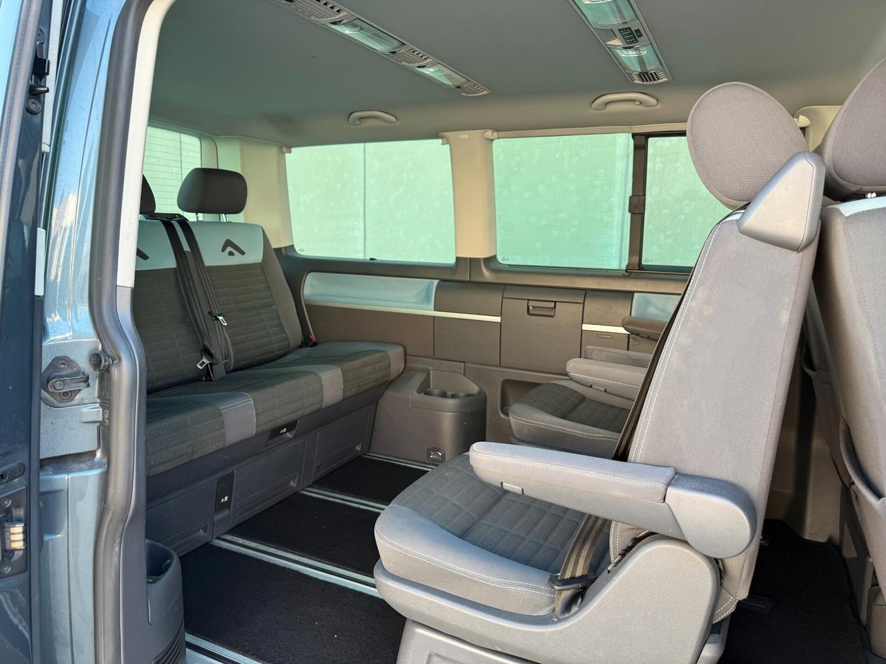 Volkswagen Multivan 2.5 TDI/130CV atlantis