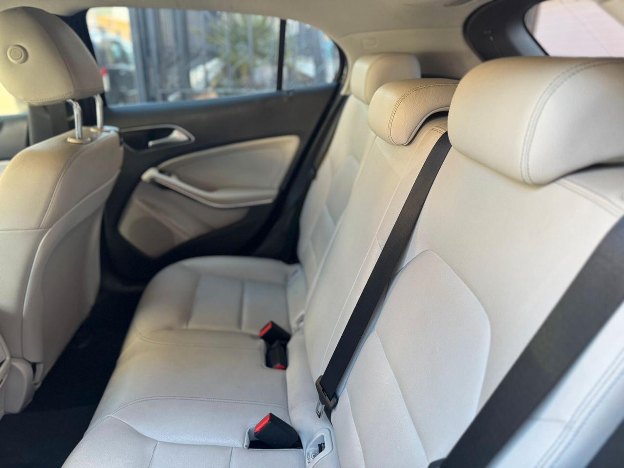 Mercedes-benz GLA 200 d Automatic Sport