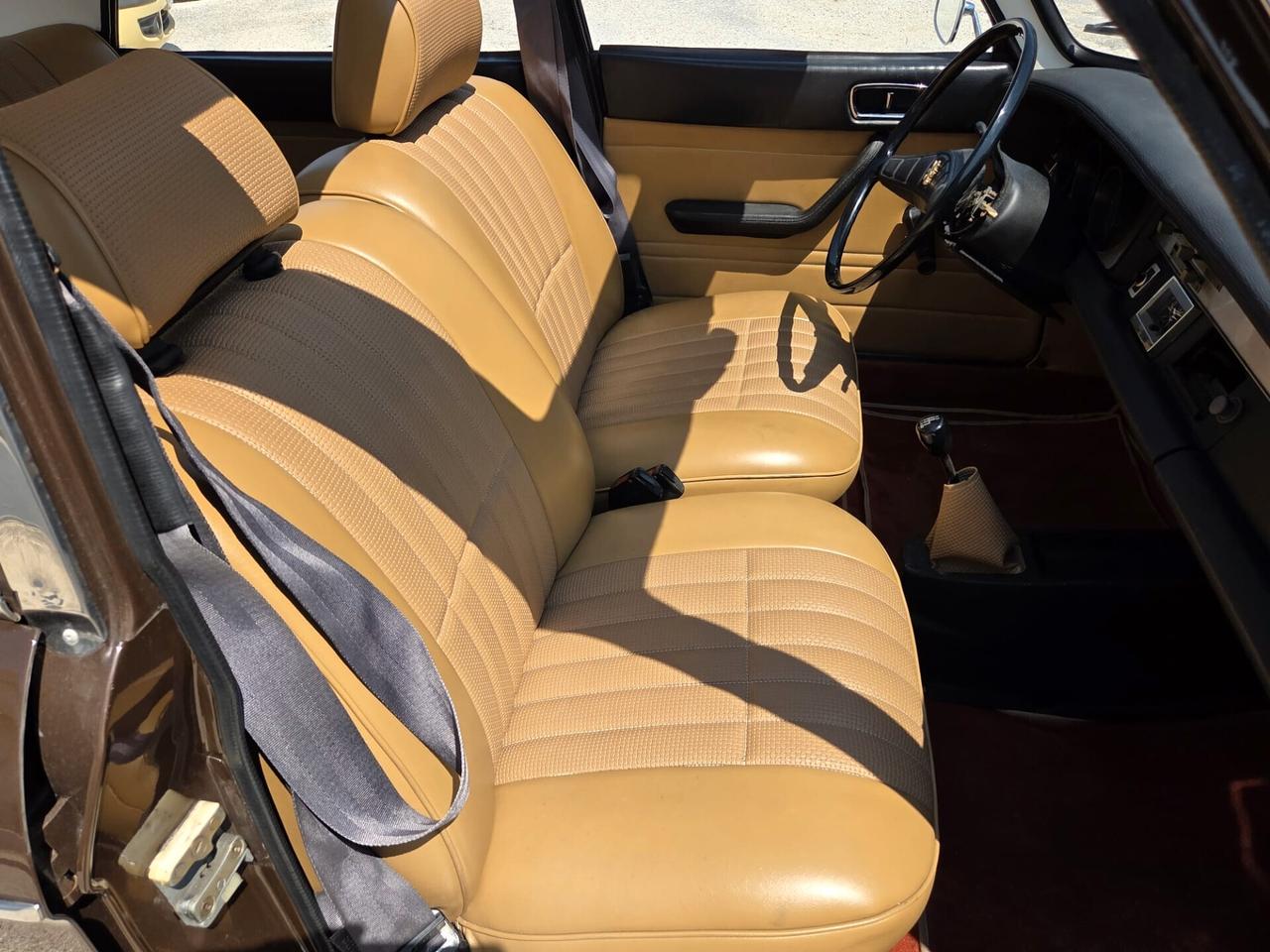 Peugeot 304 S BERLINA -SERVICE BOOK-