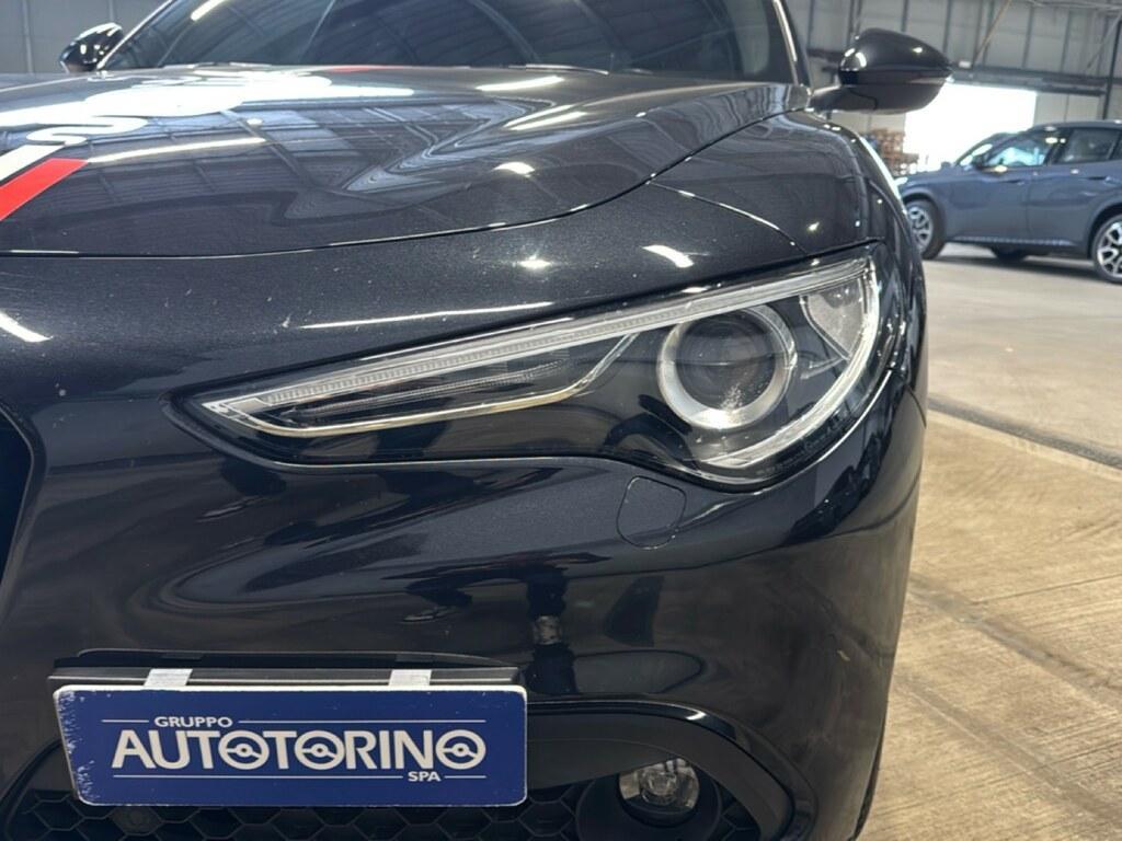 Alfa Romeo Stelvio 2.2 Turbo Sprint RWD AT8