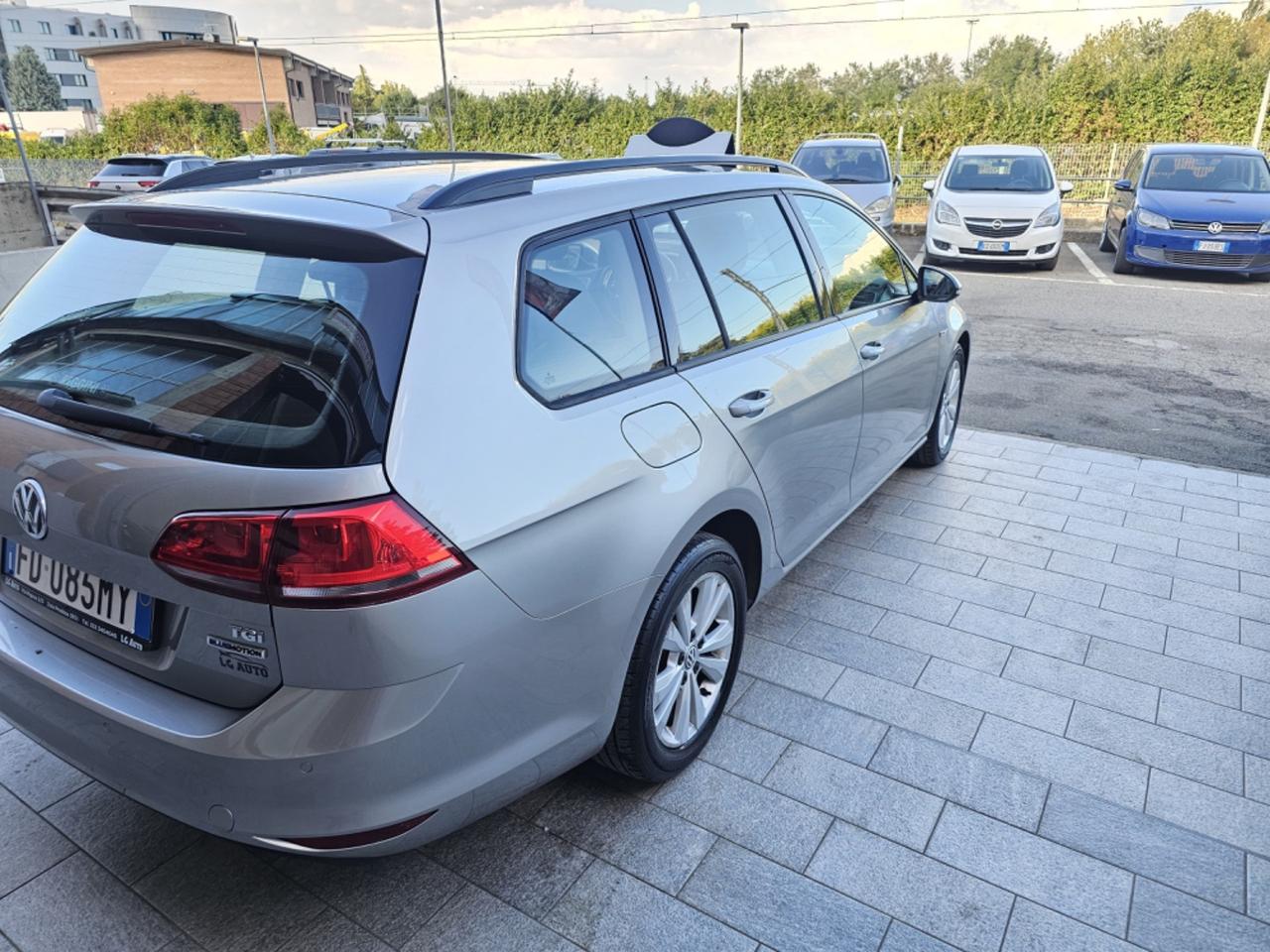 Volkswagen Golf Variant 1.4 TGI Executive BlueMotion