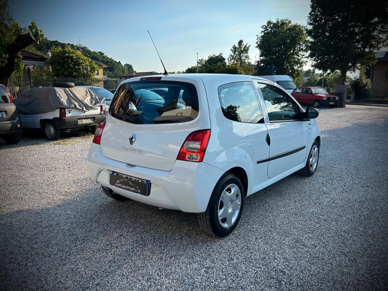 Renault Twingo 1.2 16V -UNIPROPRIETARIO-NEOPATENTATI