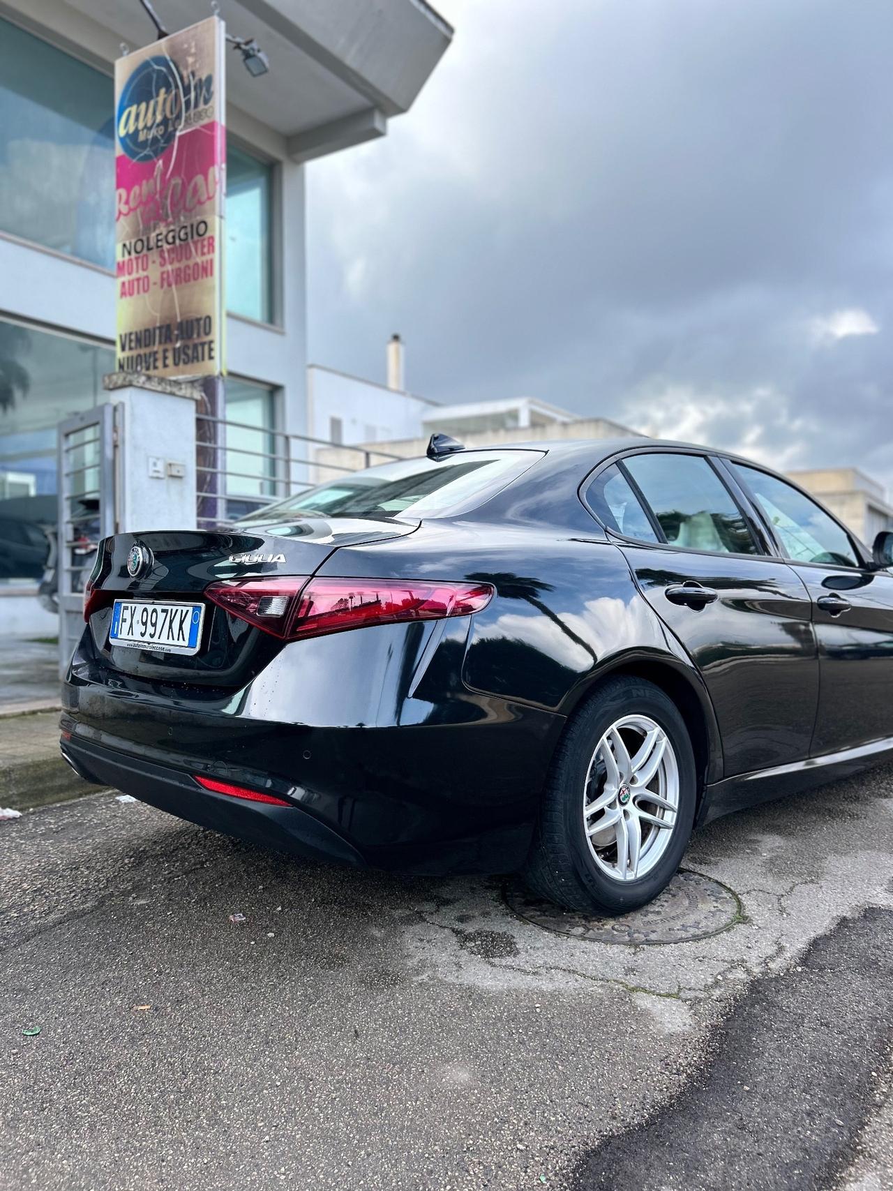 Alfa Romeo Giulia 2.2 Turbodiesel 160 CV AT8 Business