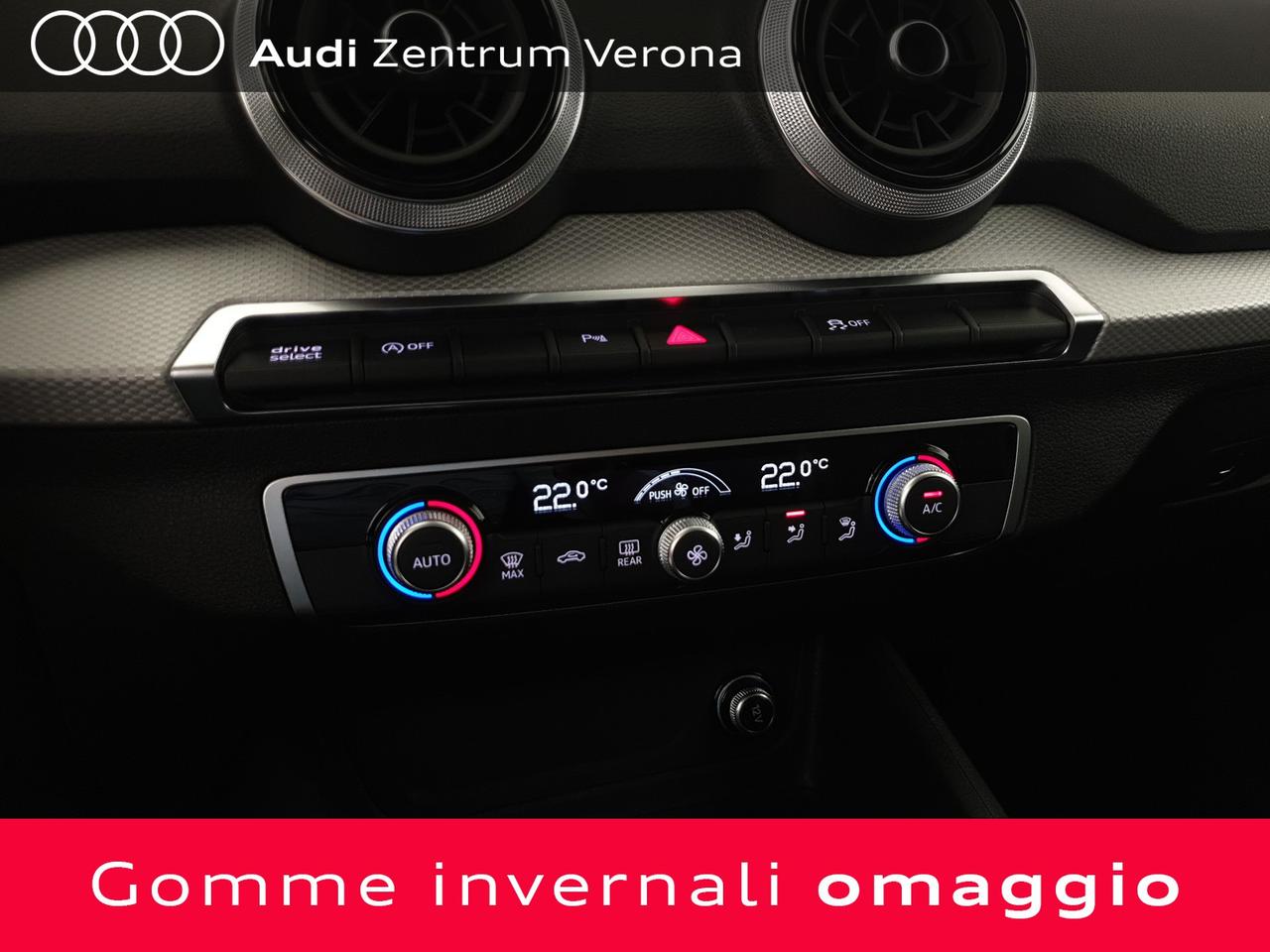 35TFSI 150CV S tronic Identity Black