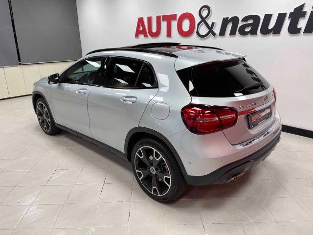 MERCEDES-BENZ GLA 220 PREMIUM 4MATIC AUTO