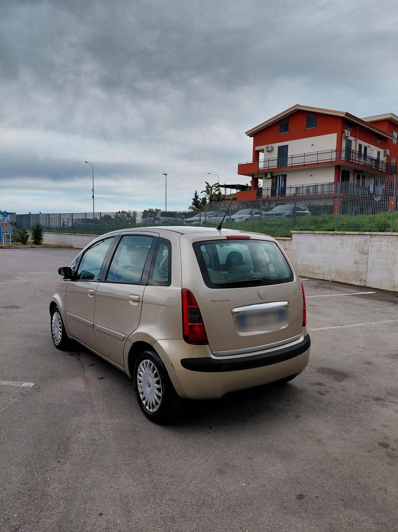 Lancia MUSA 1.9 Multijet Platino Plus