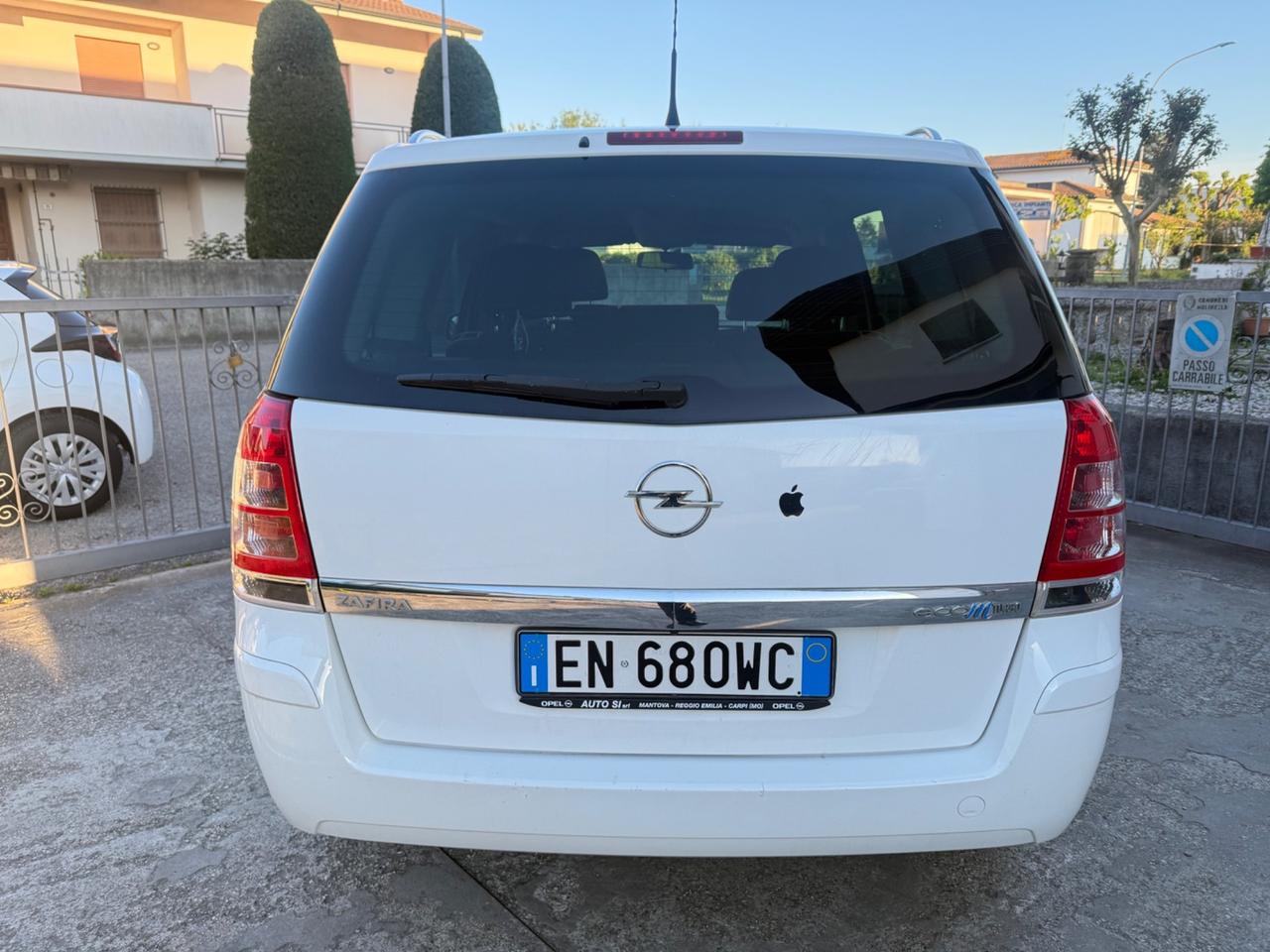 Opel Zafira 1.6 Turbo Metano 2029 7 POSTI 2012