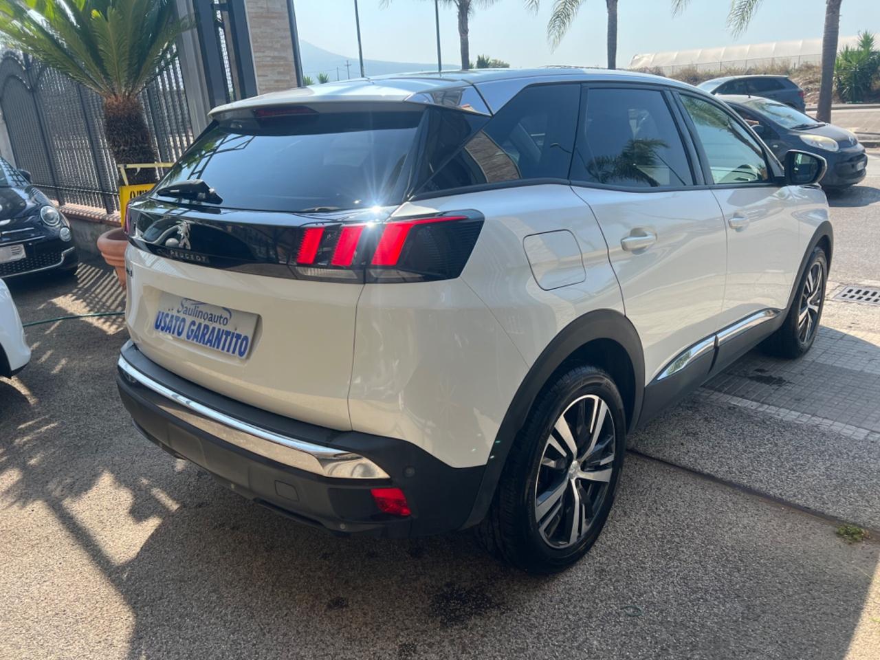 Peugeot 3008 BlueHDi 130 S&S EAT8 Allure