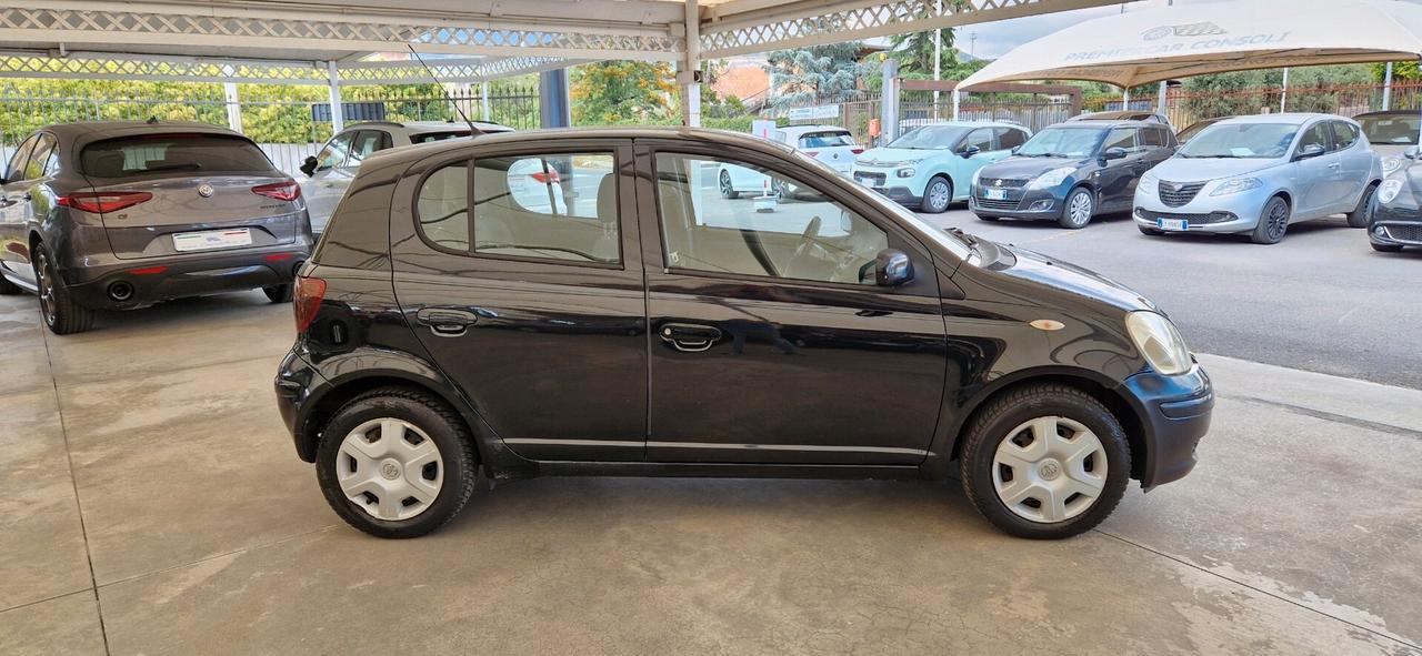 Toyota Yaris 1.4 D 75cv 5 porte Sol