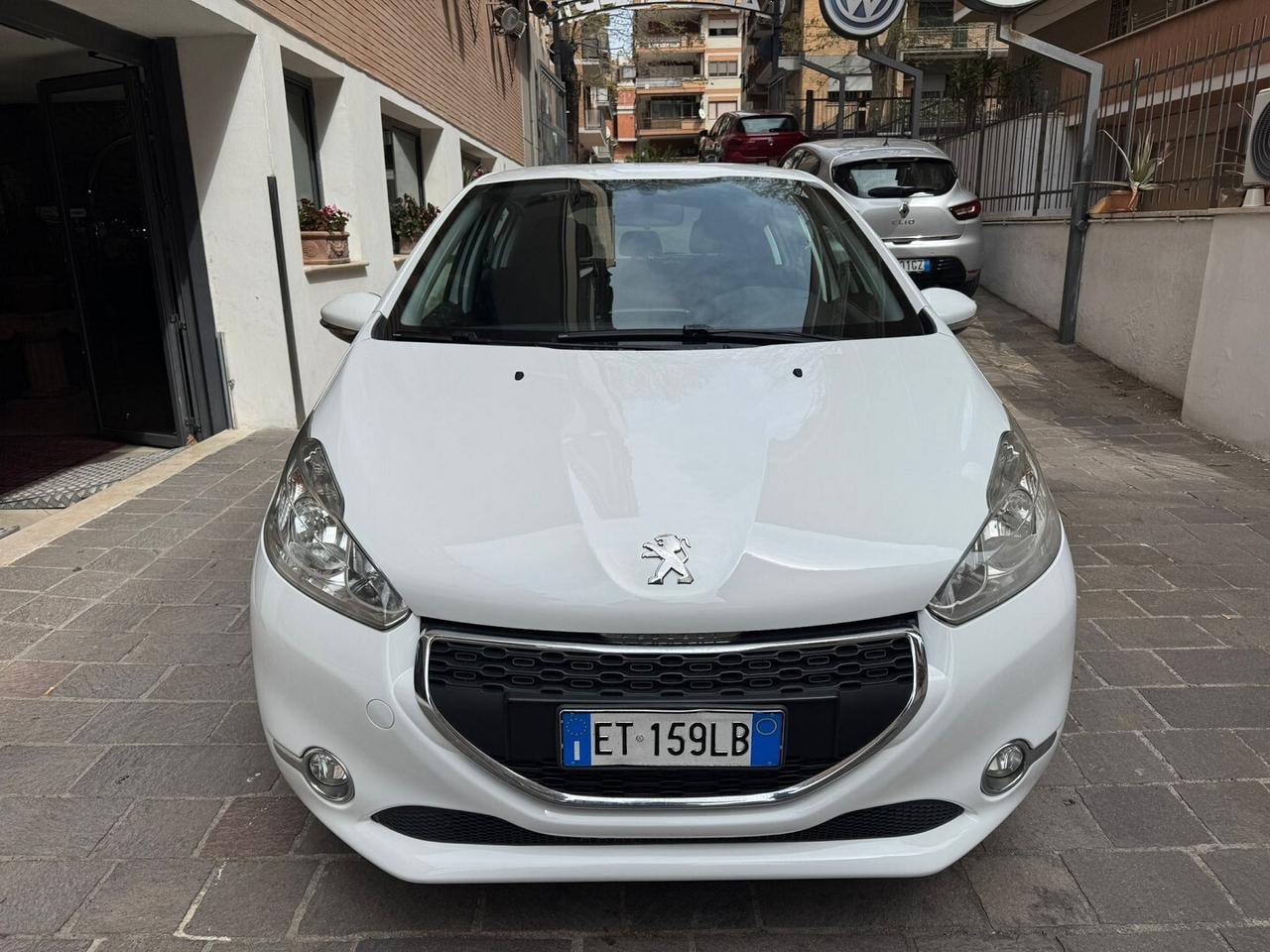 PEUGEOT 208 1.4 HDi 68CV 5p Active