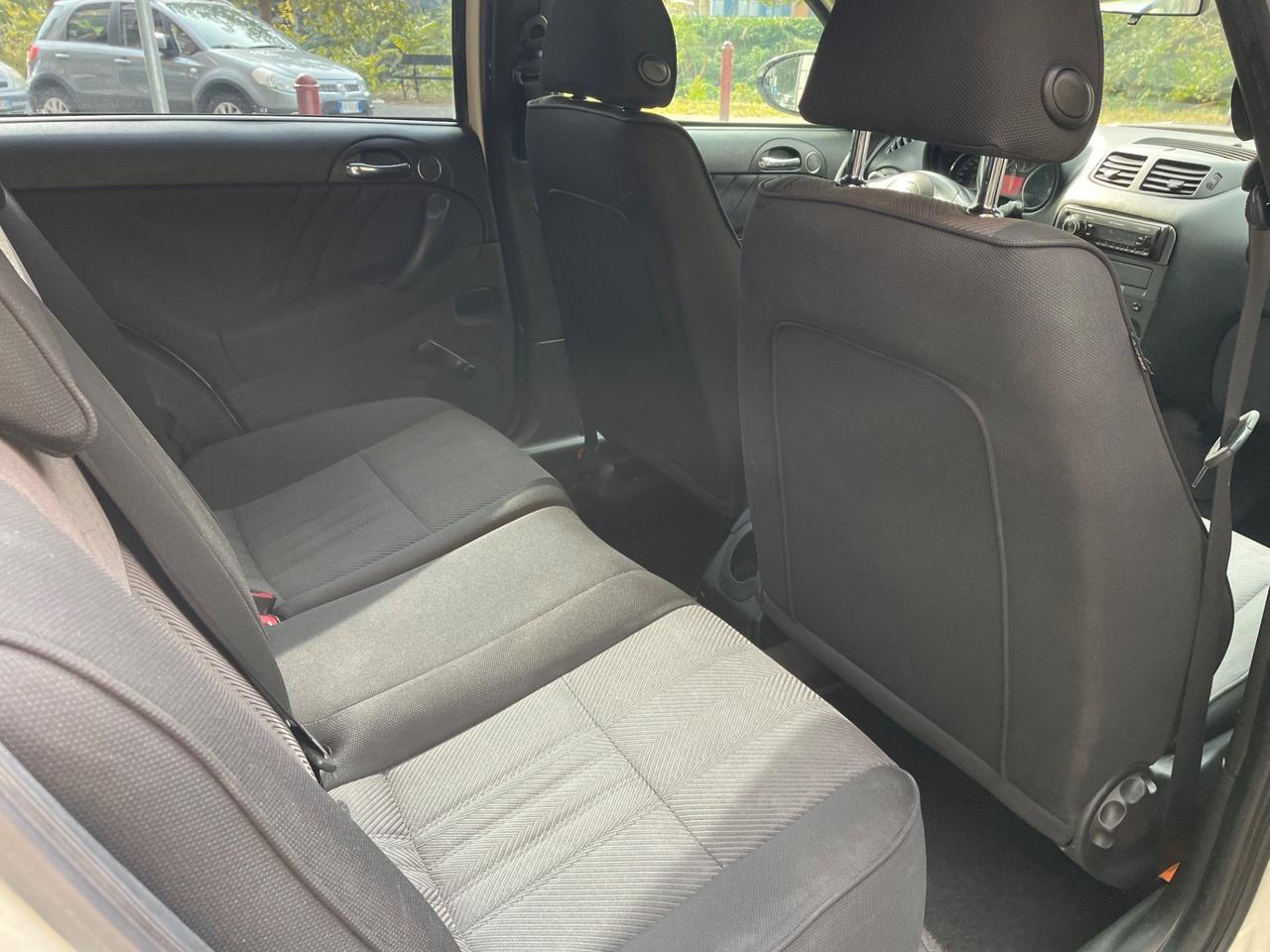 Alfa Romeo 147 1.9 JTD/TAGLIANDI/GARANZIA