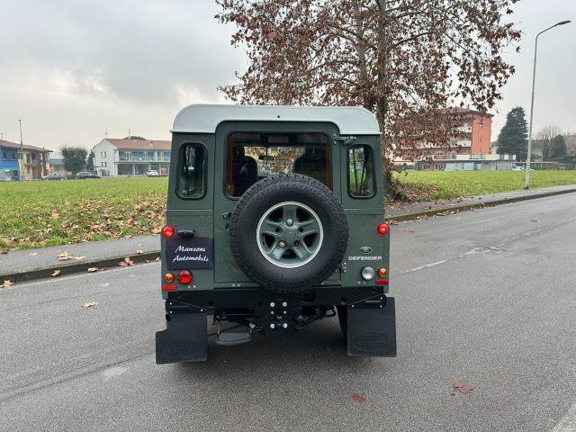 LAND ROVER Defender 90 2.2 TD4 Station Wagon NEOPATENTATI