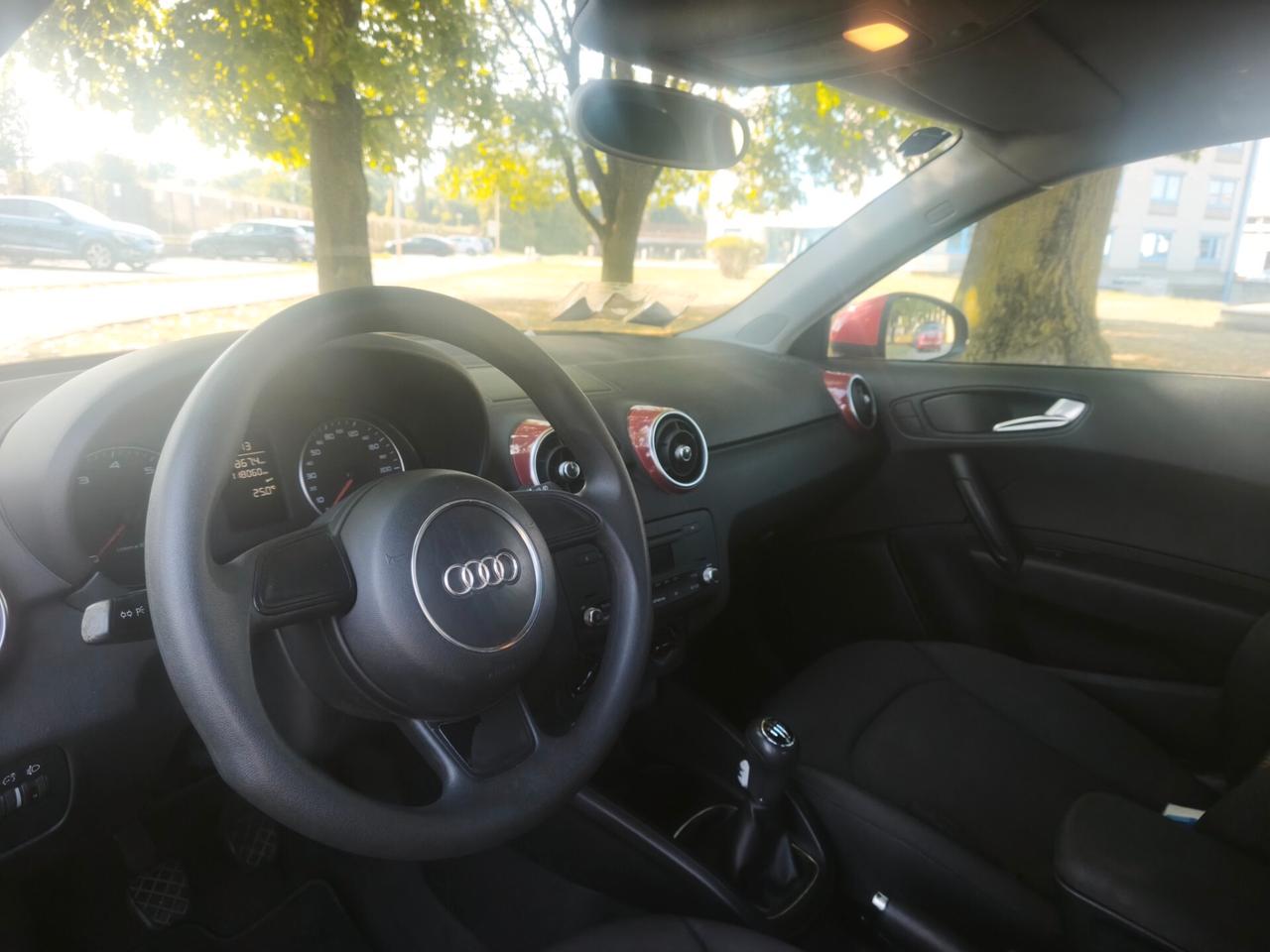 Audi A1 1.2 SLINE