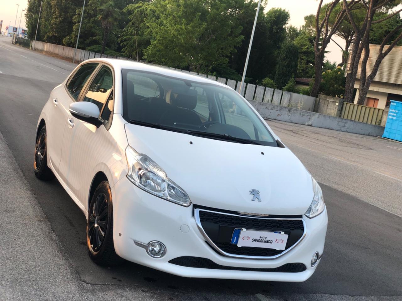Peugeot 208 GPL 2013 Ok per neopatentati