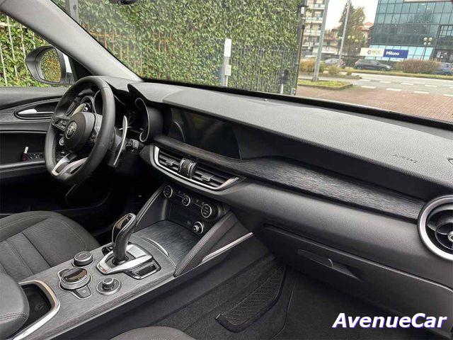 ALFA ROMEO Stelvio 2.2 LEVE CAMBIO AL VOLANTE TELECAMERA POST IVA ESP